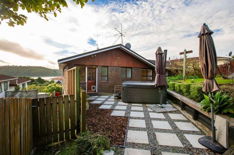 9 Langwell Place Papakowhai_20