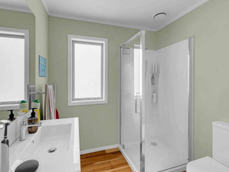 108 Fox Street Hamilton East_19