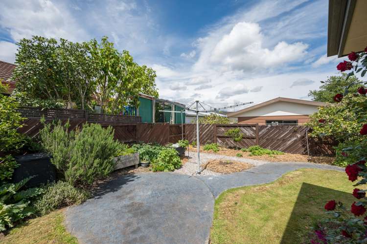 21 Reeves Street Stoke_14