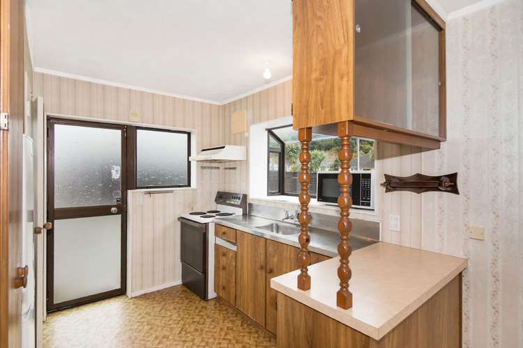 2/121 Tipahi Street Nelson South_7