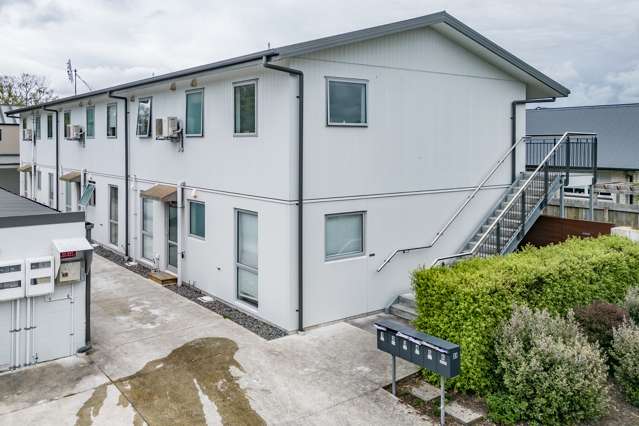 5/31 Clissold Street Merivale_2