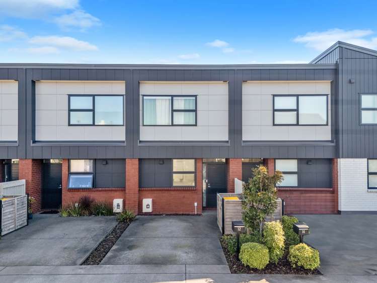 12 Magnetite Lane Flat Bush_20