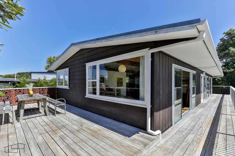 87 Stottholm Road Titirangi_18