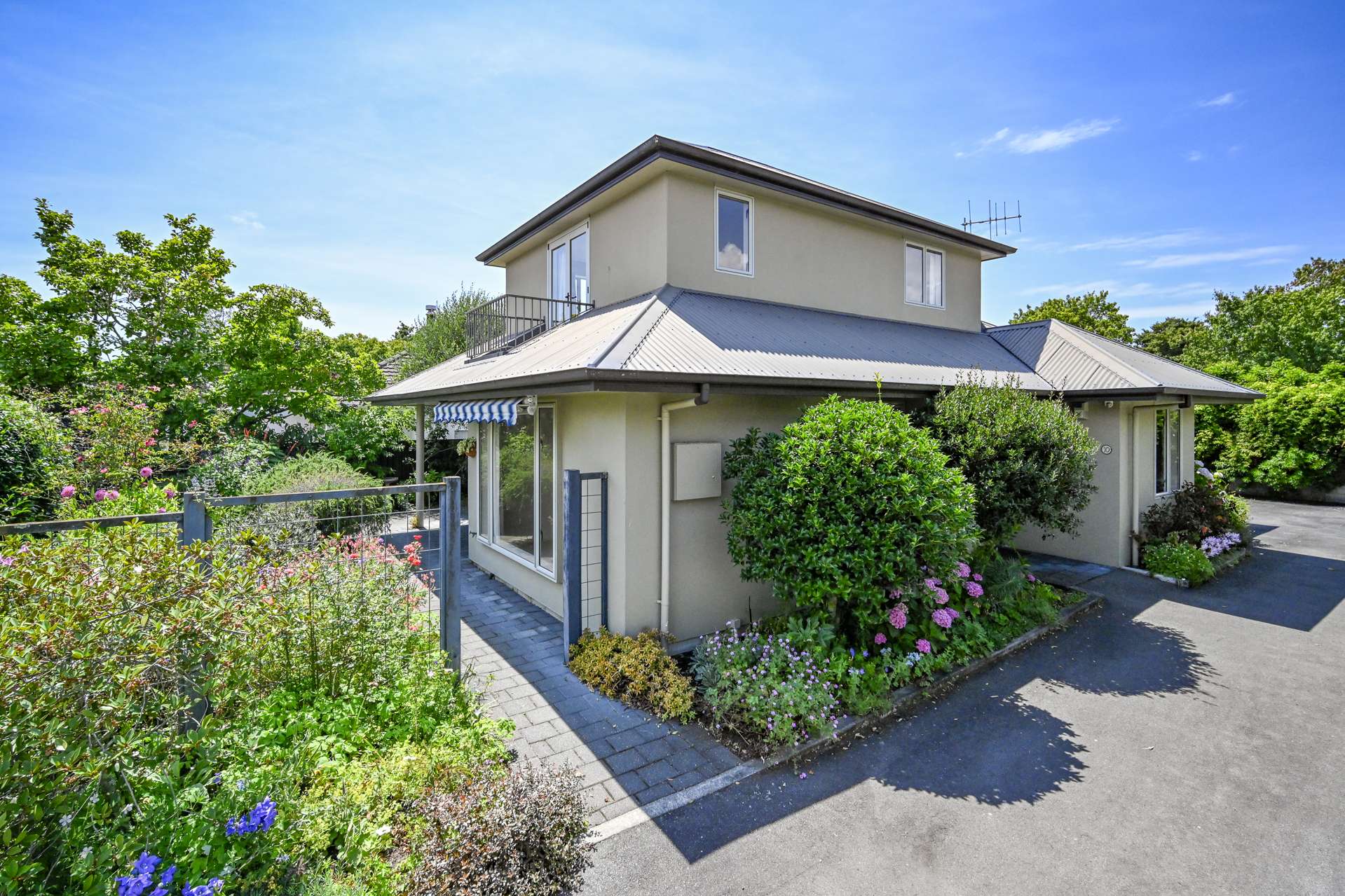 2/10 Mchardy Street Havelock North_0