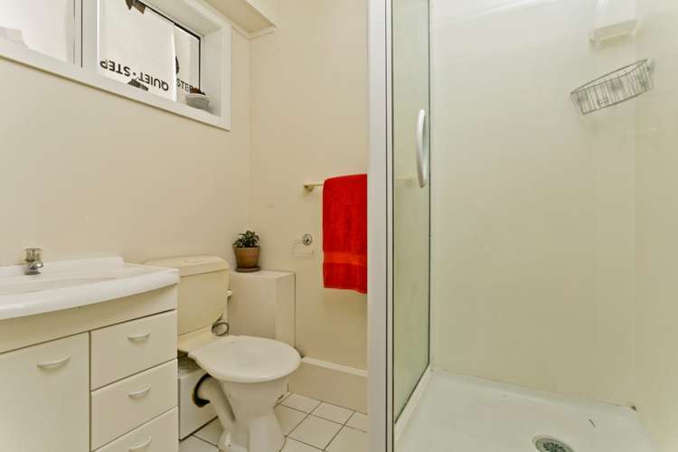 94 Raleigh Road Northcote_21