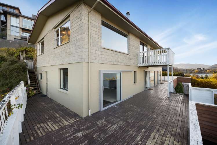 36 Perkins Road Queenstown Hill_27