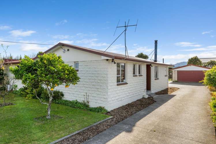 27 Clyde Street Renwick_25