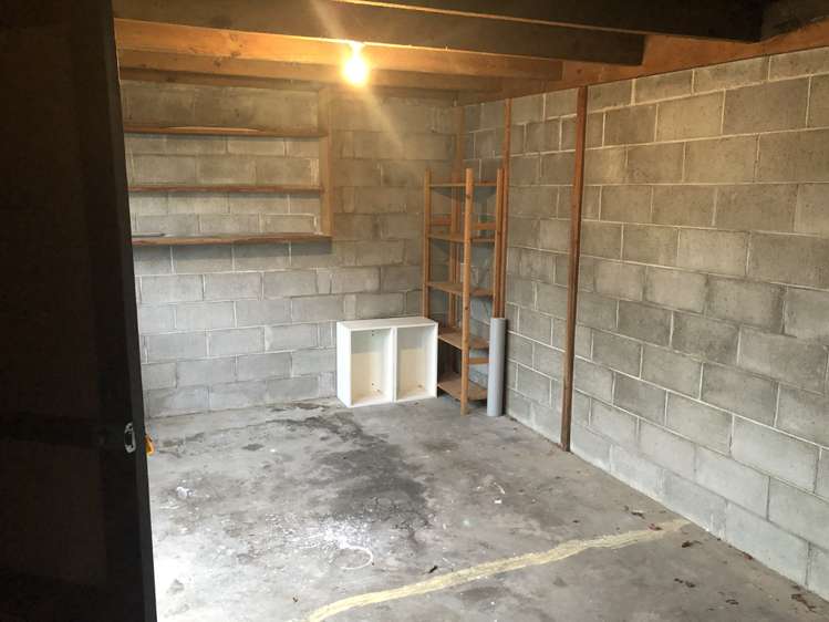 82 Aikmans Road Merivale_16