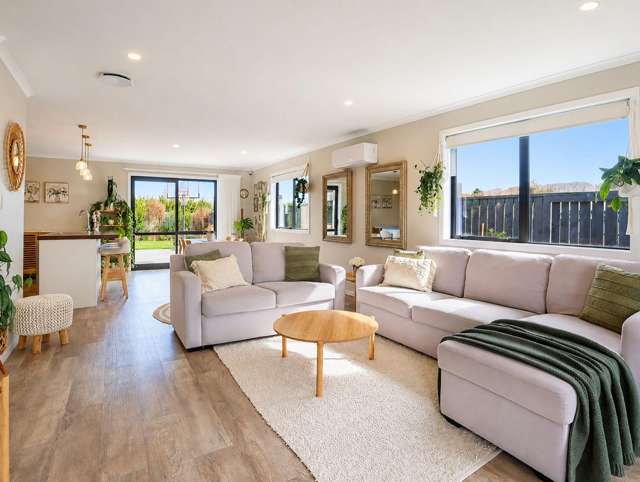 17 WHAKAHAUMAKO ROAD Cambridge_3