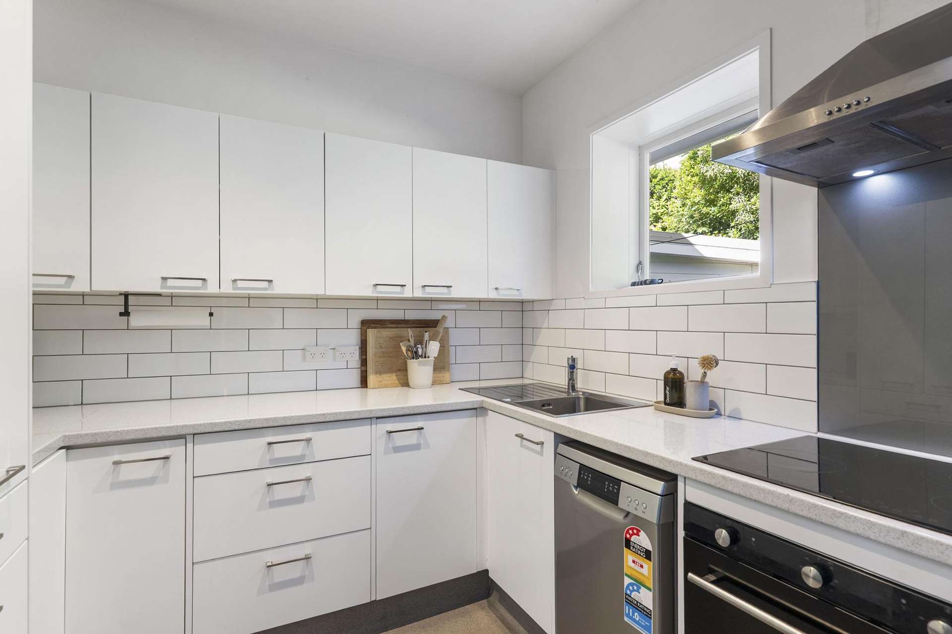 2/15 Upper Lewisville Terrace Thorndon_0