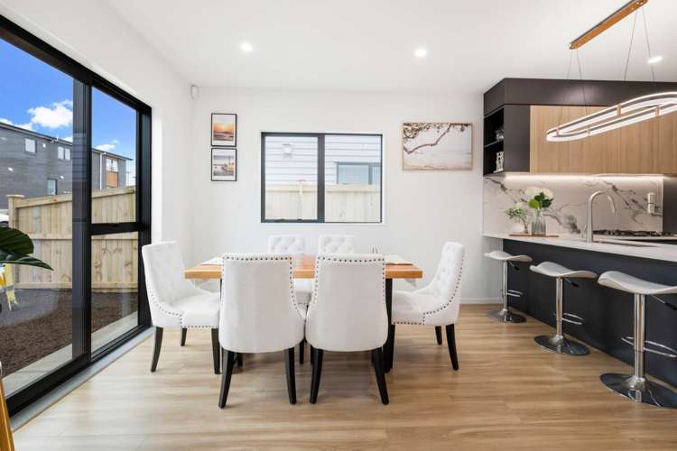 10 Sagitta Drive Flat Bush_3