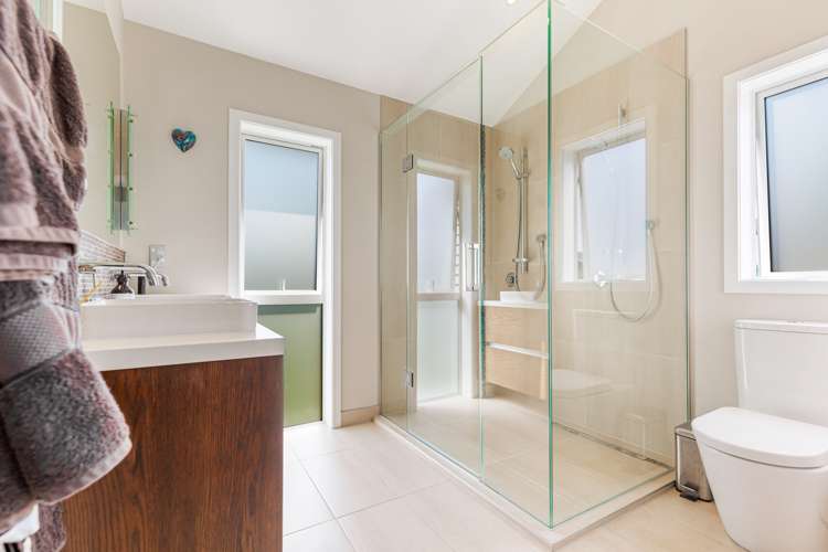 21 Glenhaven Place Te Atatu Peninsula_10