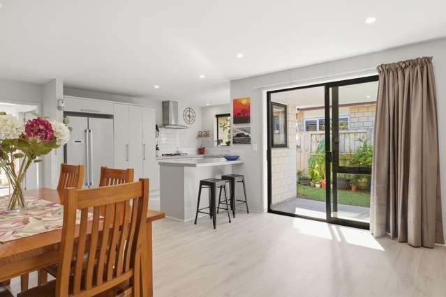 132 Puhirake Crescent Pyes Pa_2