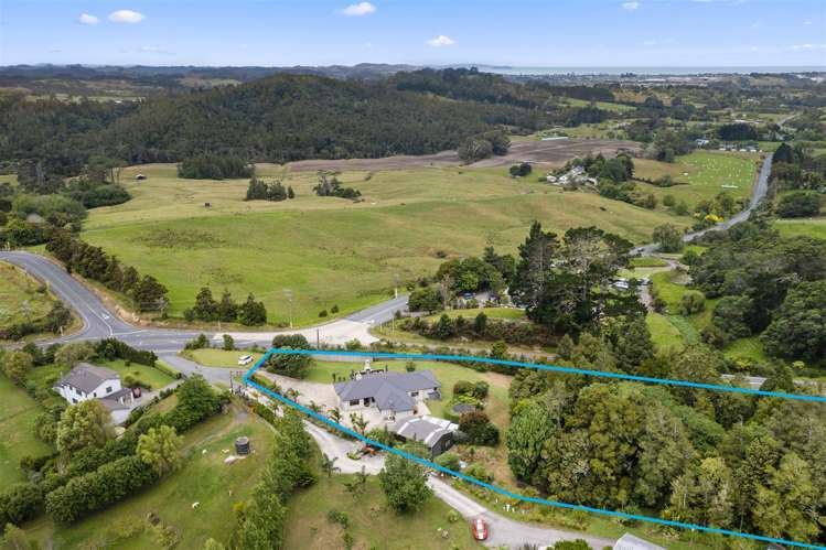 309 Kahikatea Flat Road Waitoki_27