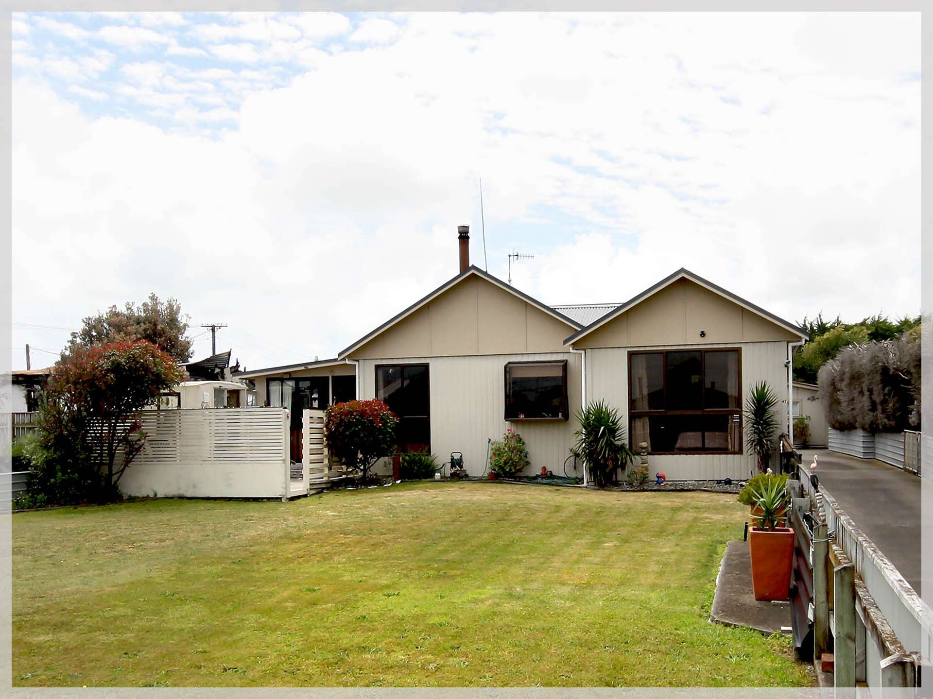 47 Edinburgh Terrace Foxton Beach_0