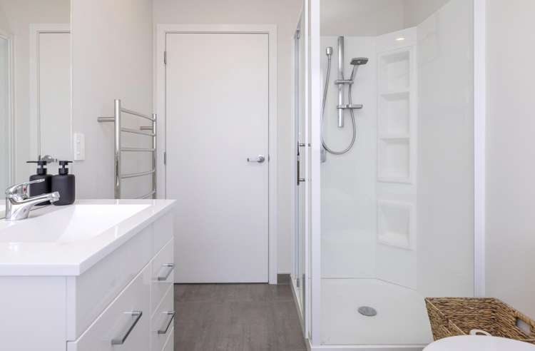 22 Wai Terrace Wharewaka_19