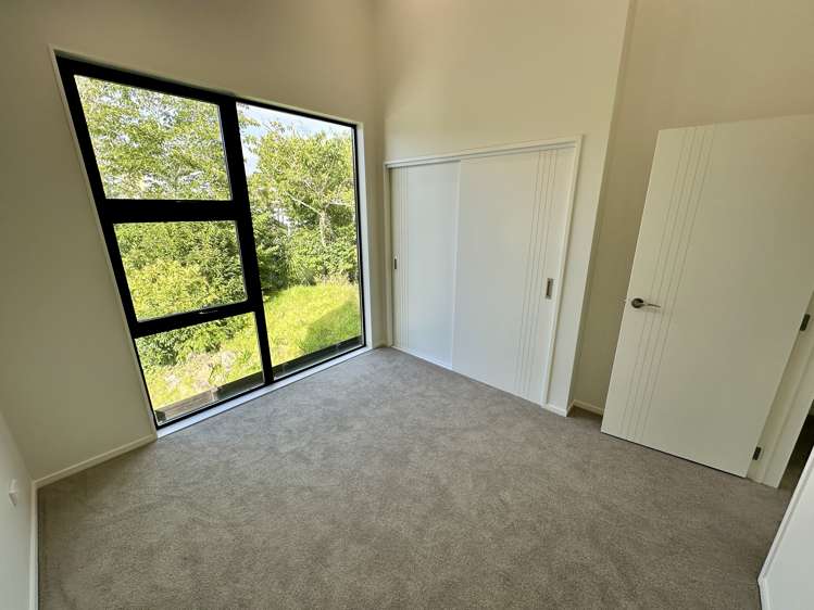 30 Burch Street Mount Albert_9