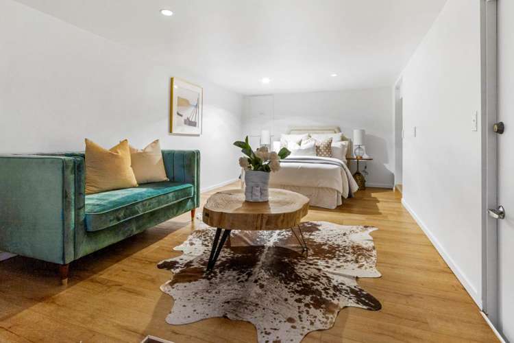 16 Winhall Rise Remuera_17