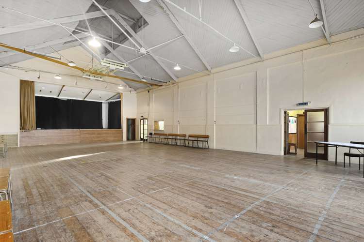 16 Holyhead Street Outram_10