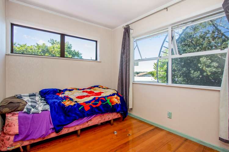 29 Mackenzie Street Te Atatu South_16