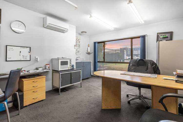1/20 Parkhouse Road Wigram_14