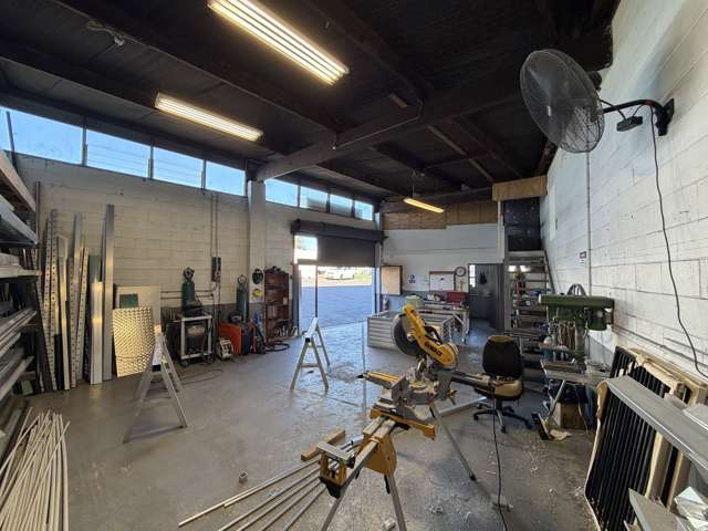 1/1 Canon Place Pakuranga Heights_4