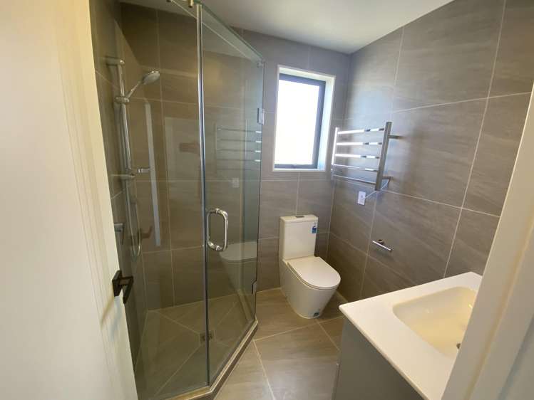 47 Survila Street Papakura_21