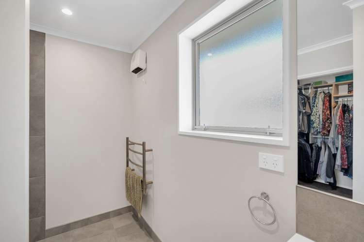 41 Tara Crescent Ravenswood_17