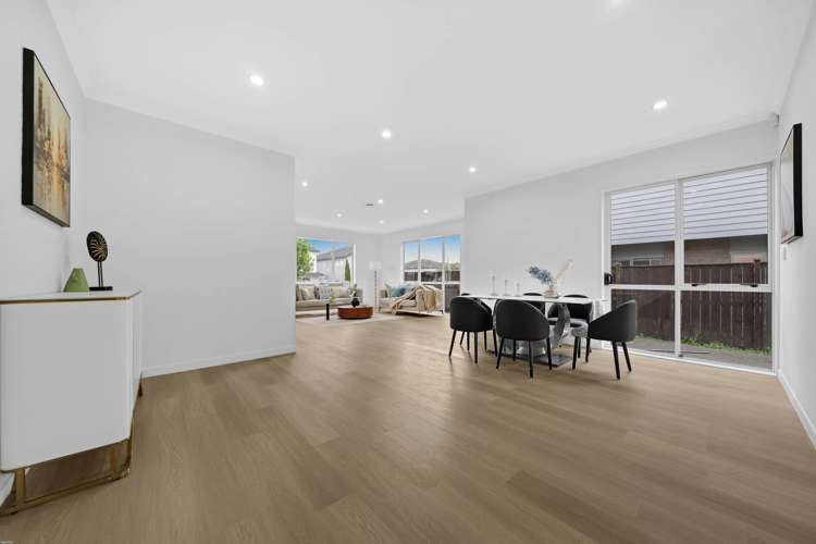 17 Andy Crescent Flat Bush_9
