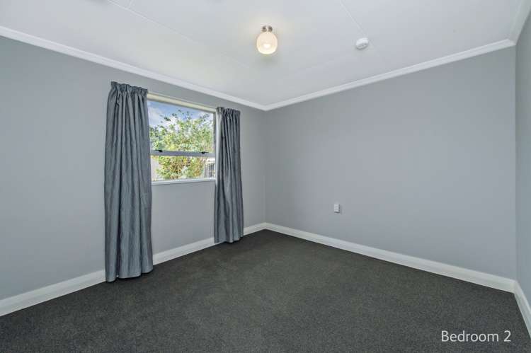 29 Sarsfield Street Southbridge_7