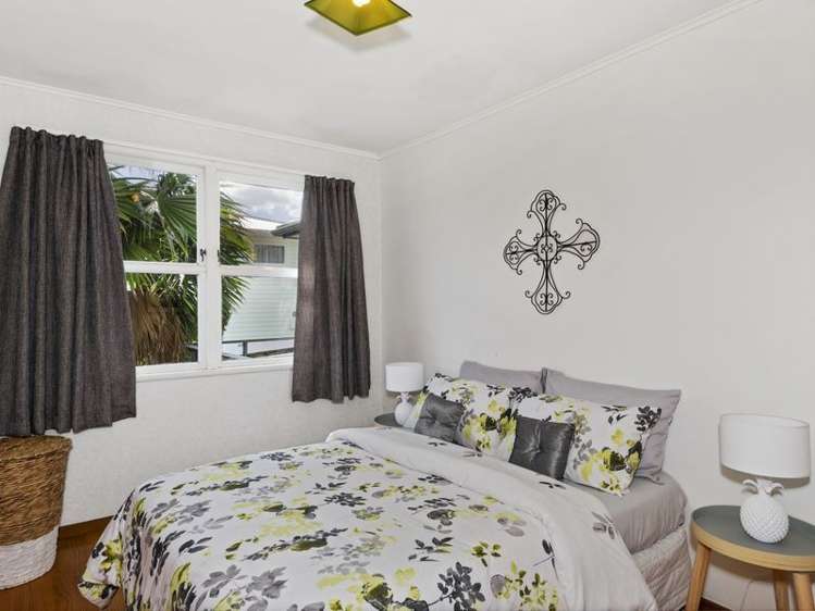 76 Paragon Avenue Beach Haven_9