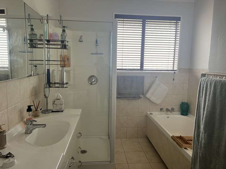 10 Pukaki Avenue Ngahere_21