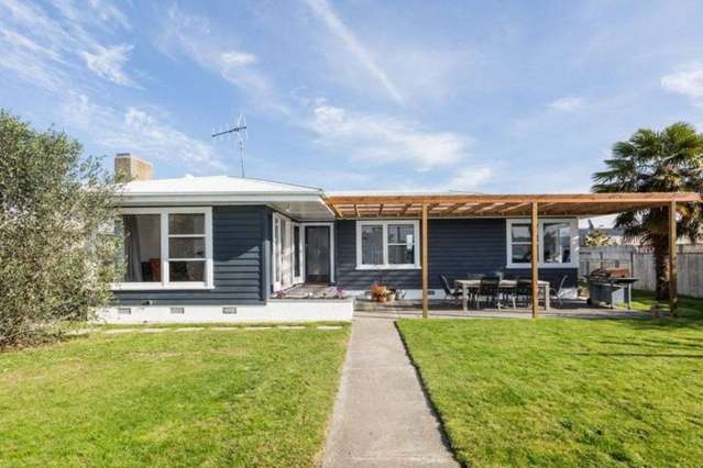 4 Exeter Crescent Pirimai
