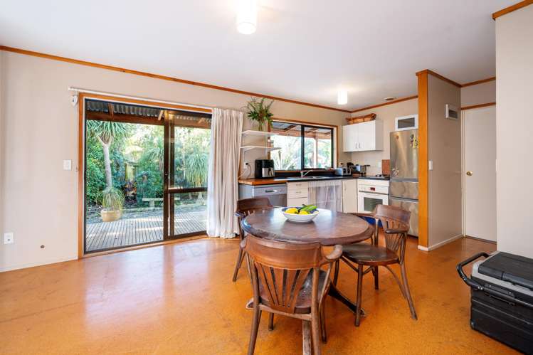 28 Cedar Road Te Awanga_7