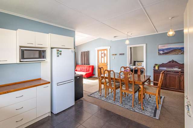 21 Queen Street Raetihi_4