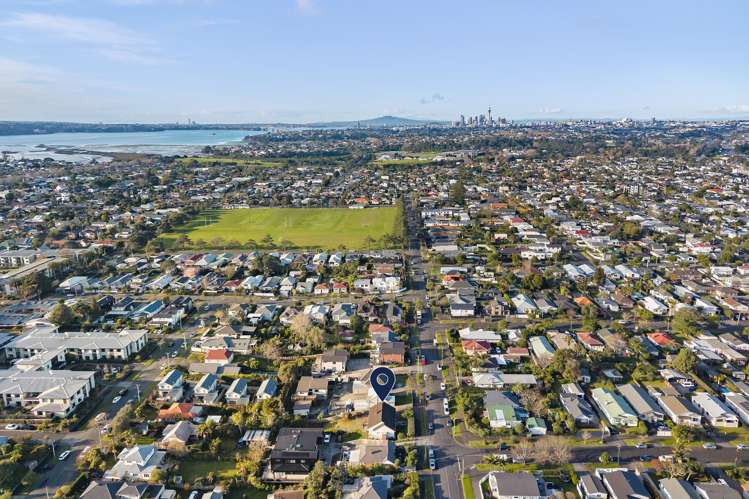 87 Walker Road Point Chevalier_15