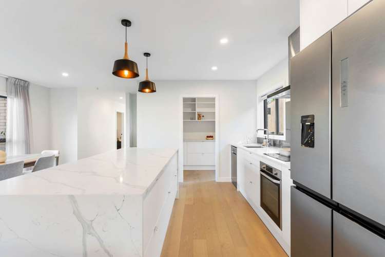 10b Clairville Crescent Wai O Taiki Bay_11