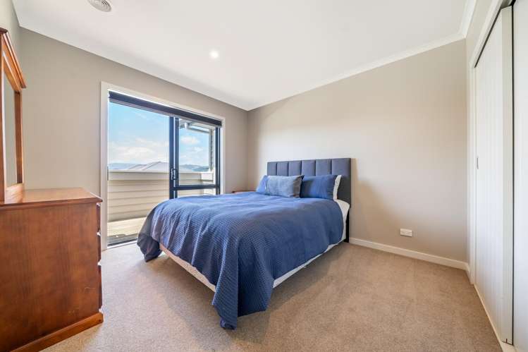 51 Endeavour Drive Whitby_18