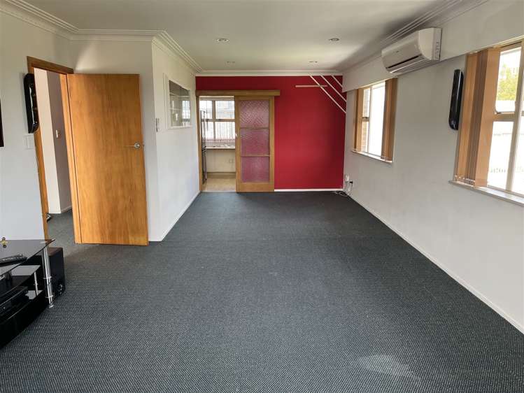 23 Pinewood Street Avondale_1