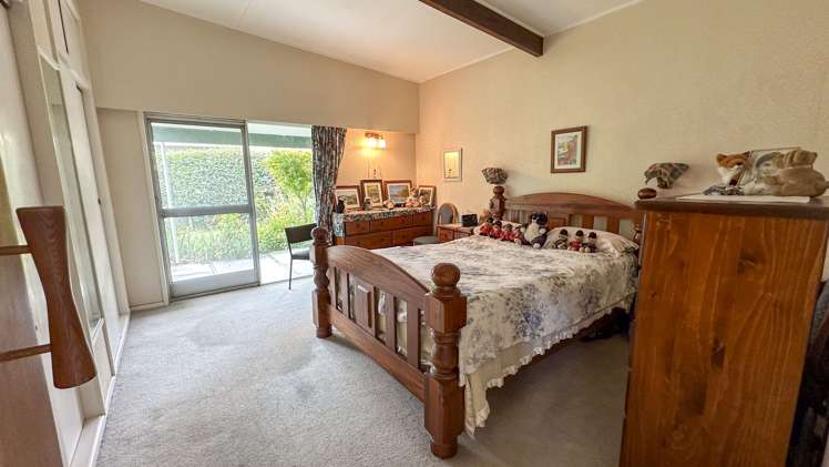 500 Hart Drive Frimley_19