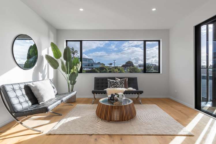 10/403 Beach Road Mairangi Bay_4
