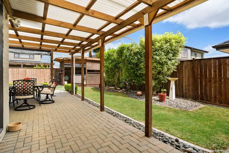 27 Stranraer Crescent Wattle Downs_17