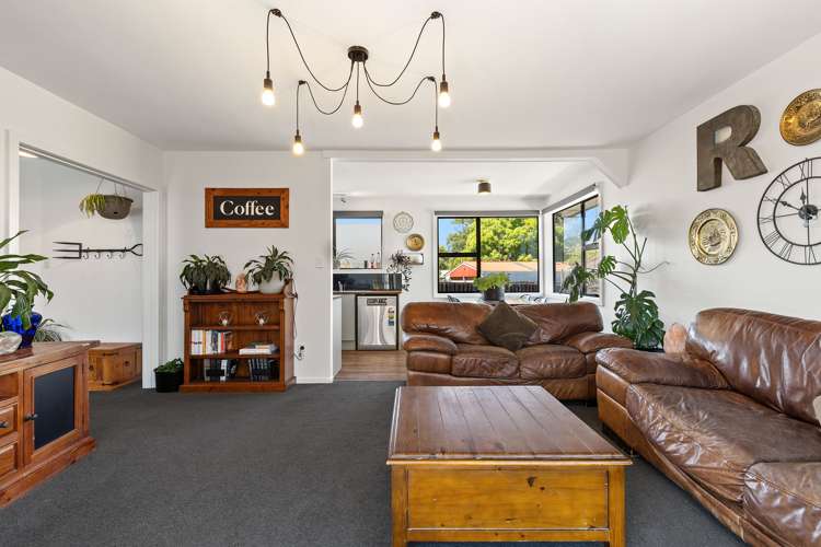 69 Greenhaven Drive Burwood_6