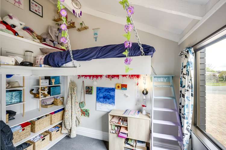 8 Park Road Greenmeadows_16