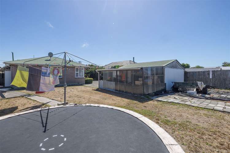 24 Wimborne Crescent Aranui_11
