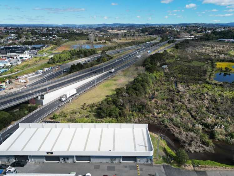 Unit 1, 76 Koromiko Street Judea_14