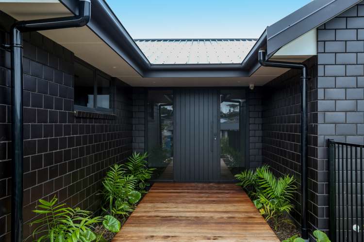 49 Coby Sydney Drive Bell Block_8