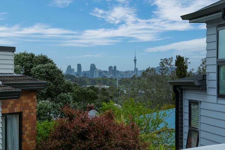 21 Lyttelton Avenue Forrest Hill_14