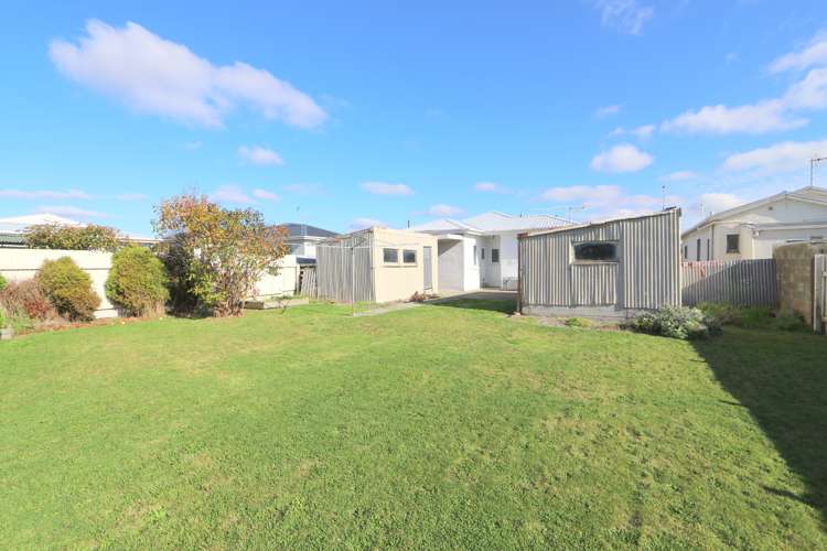 5 Stirling Street Windsor_19