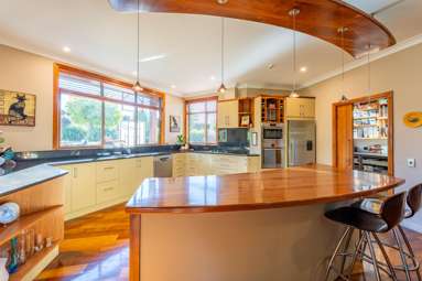 21 Downs Road_2